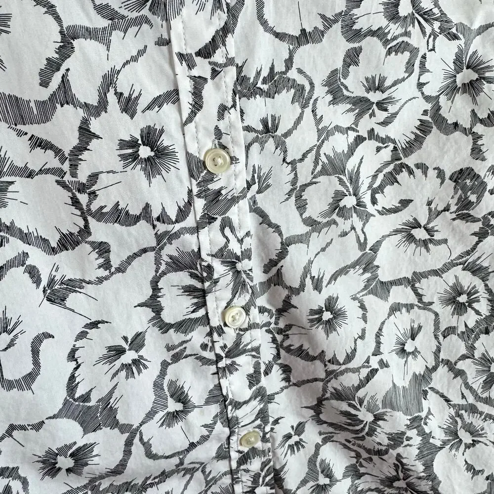 Banana Republic Cotton Dillon Floral Long Sleeve Button Up‎ Coconut Men's M